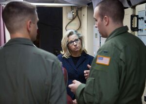 Us-rep-liz-cheney-meets-with-1st-lt-chris-rosso-b8f9cb-1024.jpg